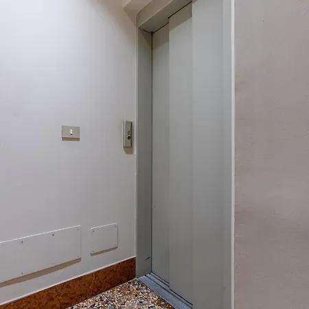 Guesthost - Quadrilatero Comfy Apartamento Bolonia